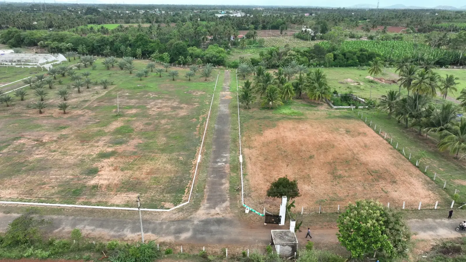 Land for sale in Kanurpudur, Coimbatore - aerial view of 21 acre gated farmland plots